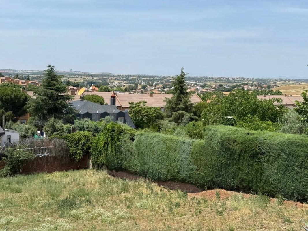 Terreno en venta en Móstoles, Madrid photo 2