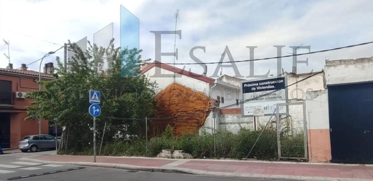Terreno en venta en Parla, Madrid photo 4
