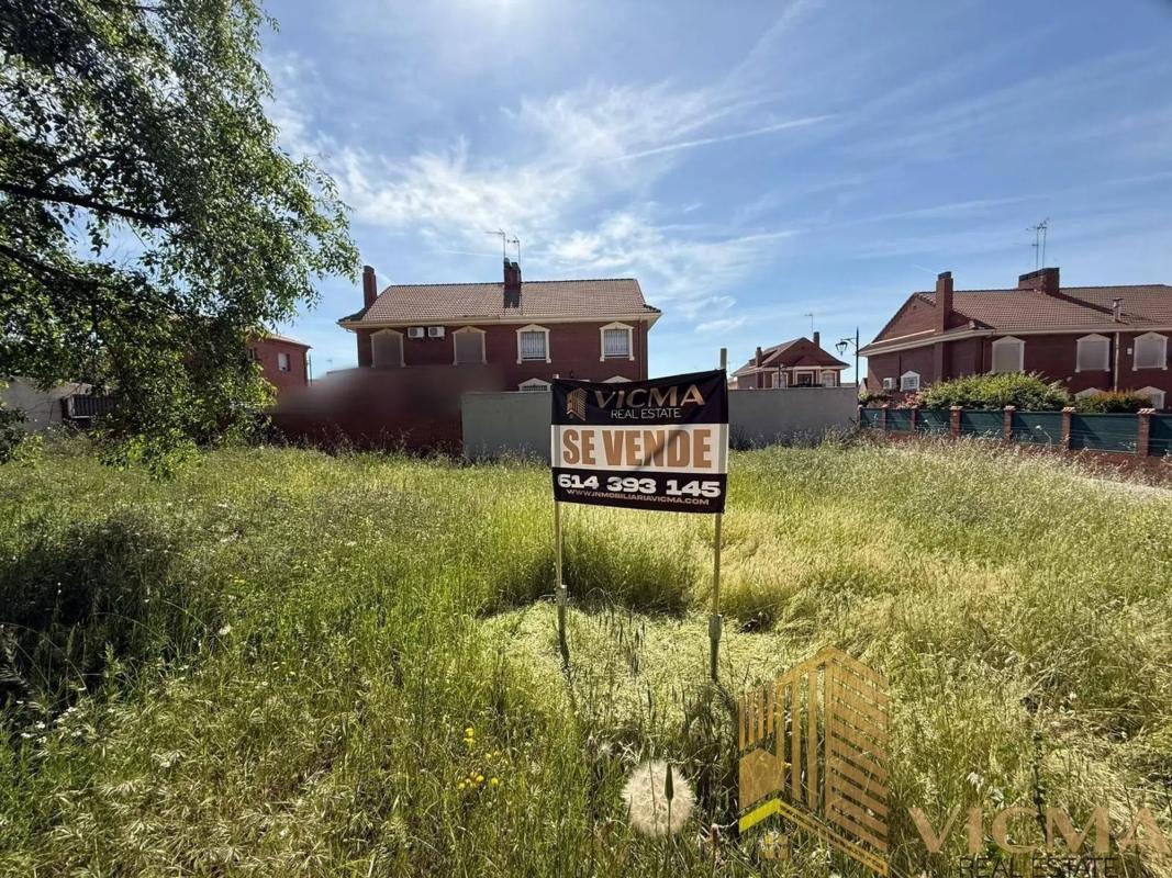 Terreno en venta en Parla, Madrid photo 3