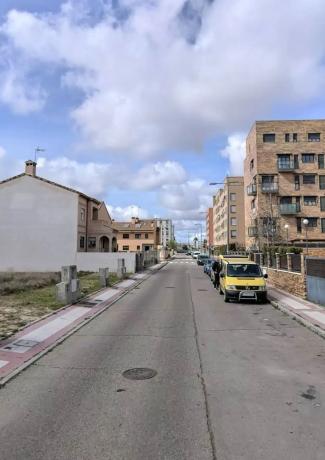 Terreno en calle Mariano Benlliure photo 2