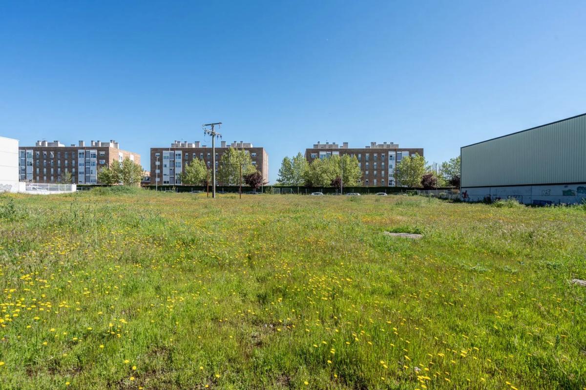 Участок земли на продажу в Парла, Мадрид photo 2