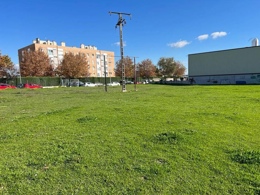 Terreno en venta en Parla, Madrid photo 4