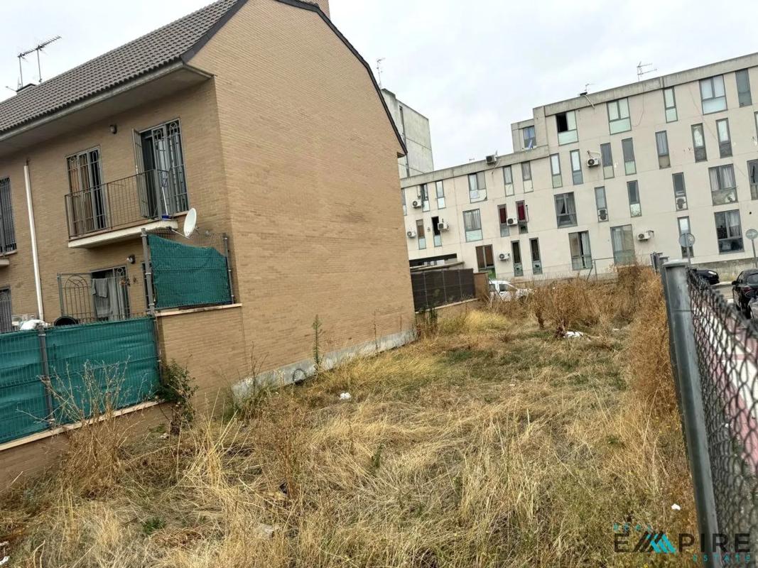 Terreno en venta en Parla, Madrid photo 3