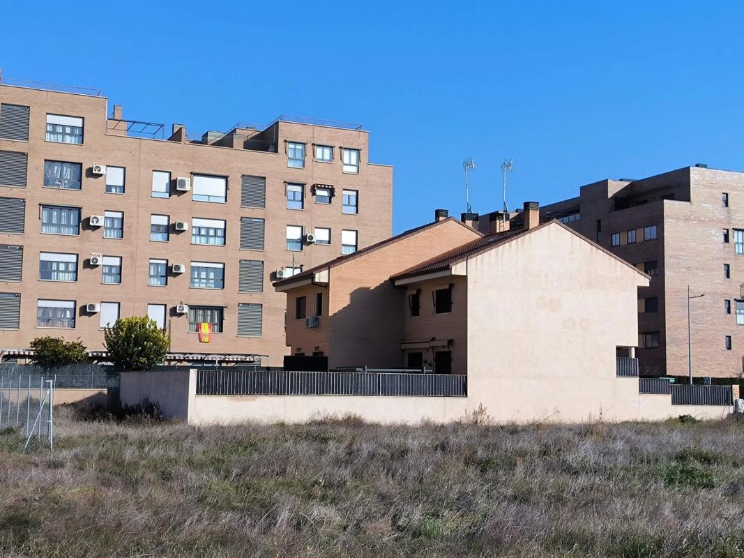 Terreno en venta en Parla, Madrid photo 5