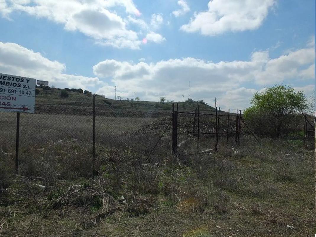 Terreno en venta en Pinto, Madrid photo 5