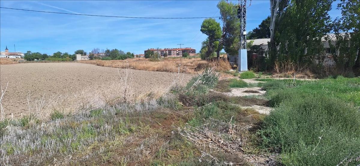 Terreno en venta en Torrejón de Velasco, Madrid photo 5