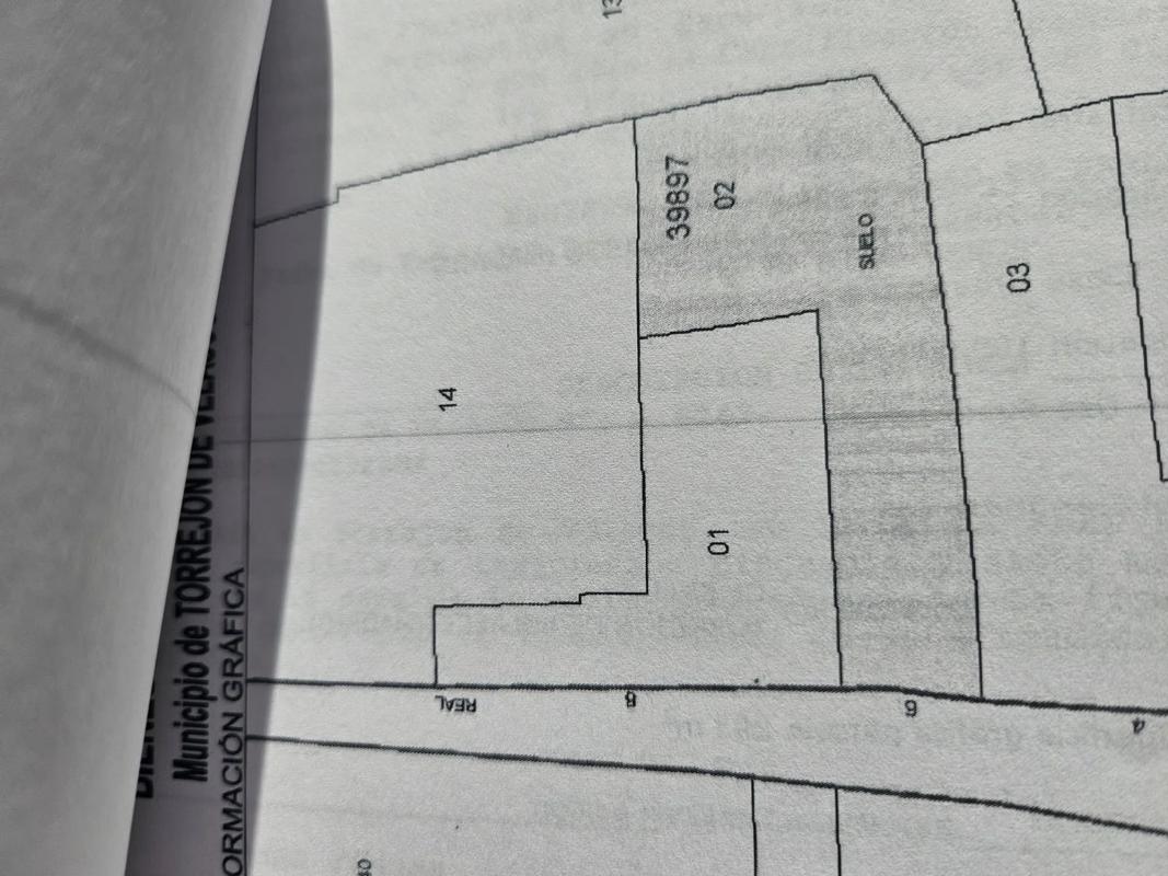 Terreno en venta en Torrejón de Velasco, Madrid photo 1