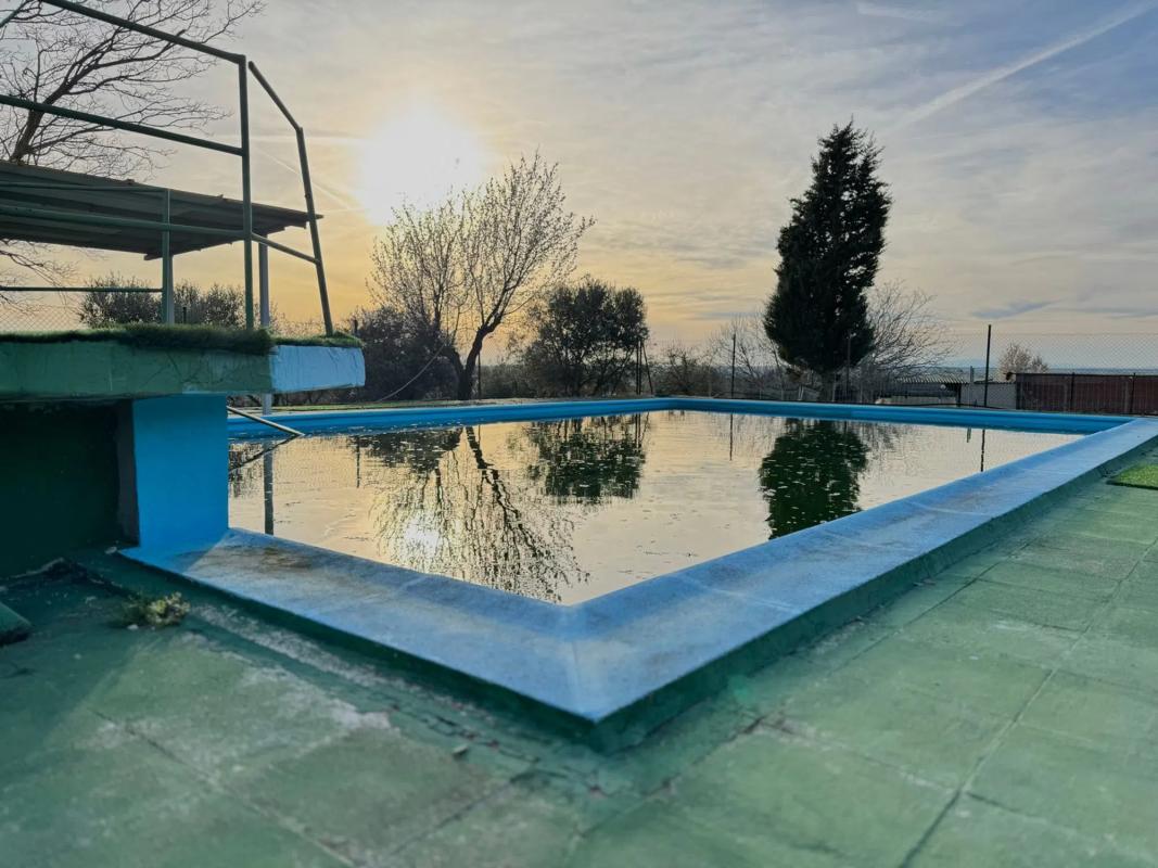 Terreno en venta en Torrejón de Velasco, Madrid photo 1