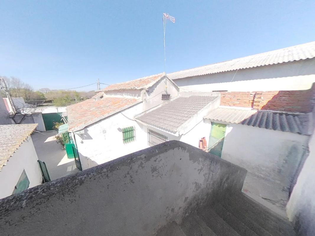 Terreno en venta en Torrejón de Velasco, Madrid photo 1