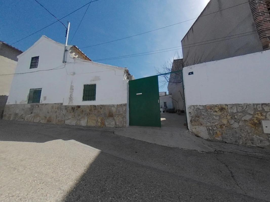 Terreno en venta en Torrejón de Velasco, Madrid photo 2