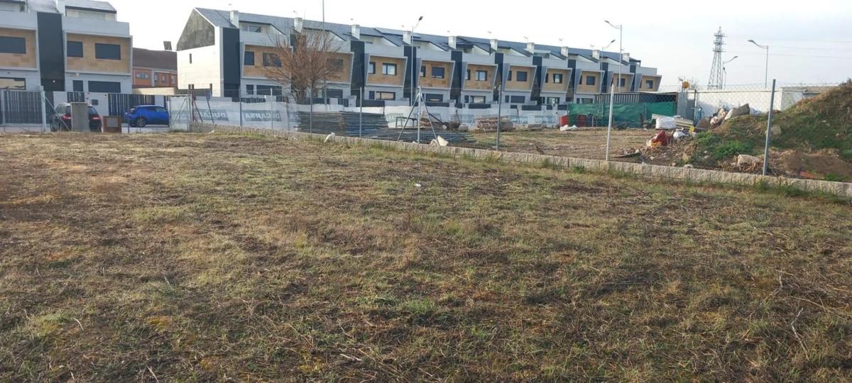 Land for sale in Torrejón de la Calzada, Madrid photo 1