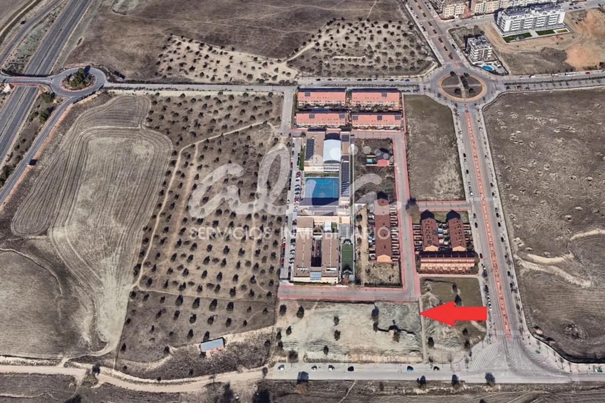 Terreno en venta en Valdemoro, Madrid photo 3