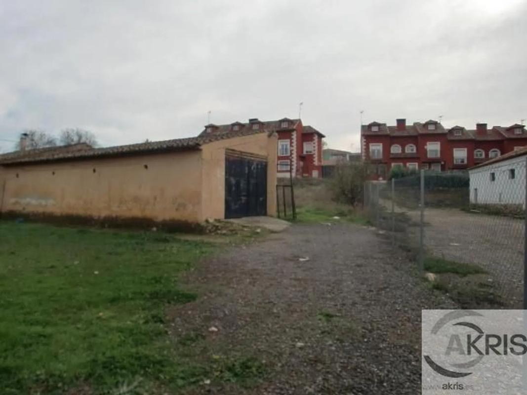 Terreno en venta en Villarejo de Salvanés, Madrid photo 3