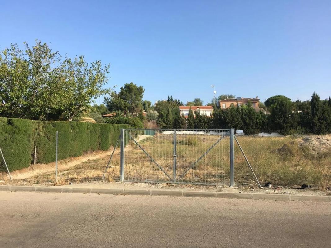 Land for sale in Colmenar de Oreja, Madrid photo 3