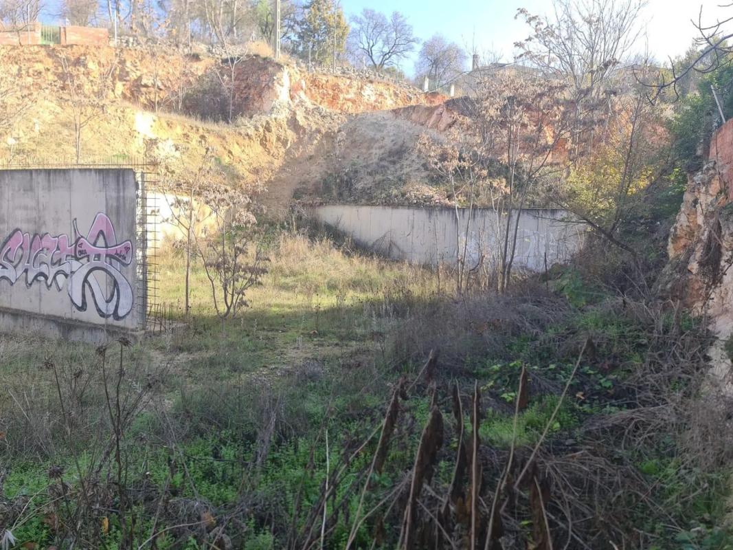 Terreno en venta en Valdelaguna, Madrid photo 2