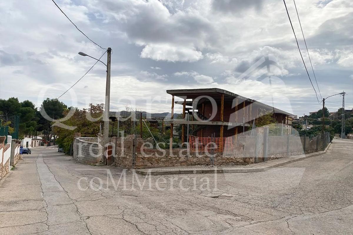 Terreno en venta en Carabaña, Madrid photo 2
