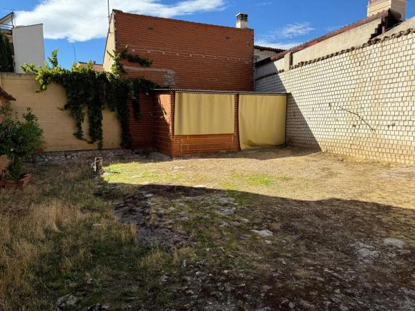 Terreno en calle Sol photo 2