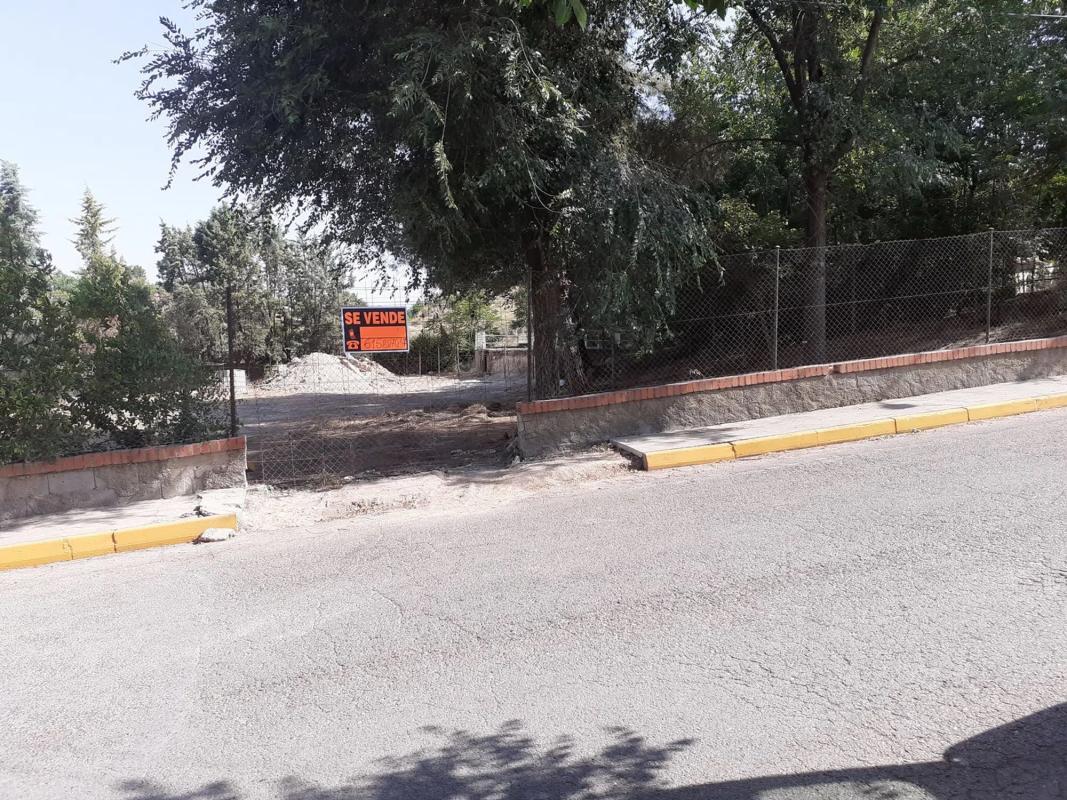 Terreno en venta en Colmenar de Oreja, Madrid photo 1