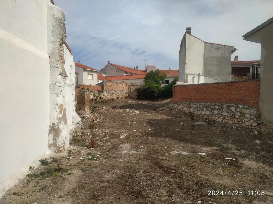 Terreno en venta en Pozuelo del Rey, Madrid photo 5