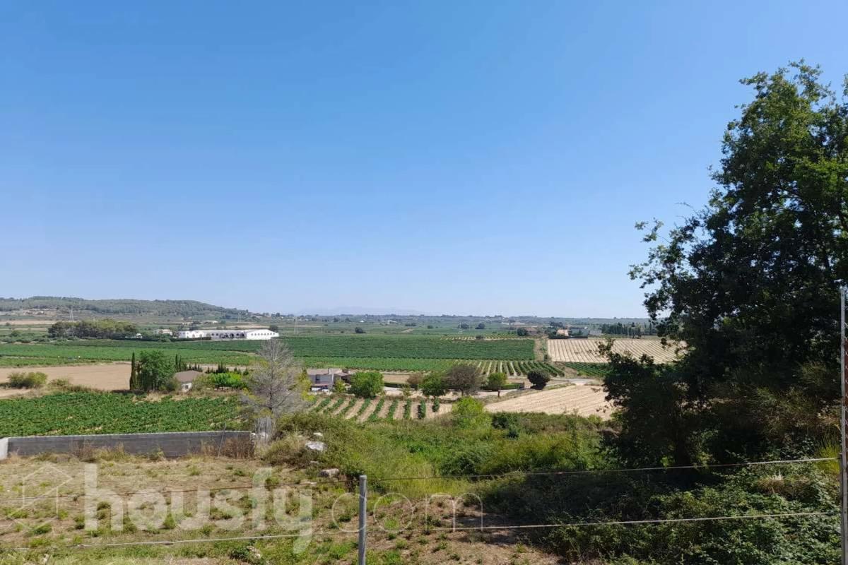 Land for sale in Pacs del Penedès, Barcelona photo 1