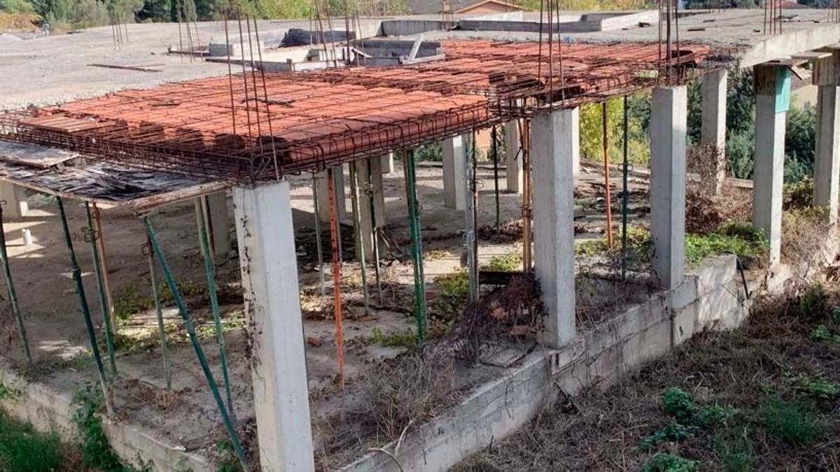 Участок земли на продажу в Понтонс, Барселона photo 3