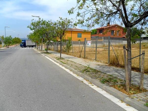 Terreno en avenida del Montmell photo 3