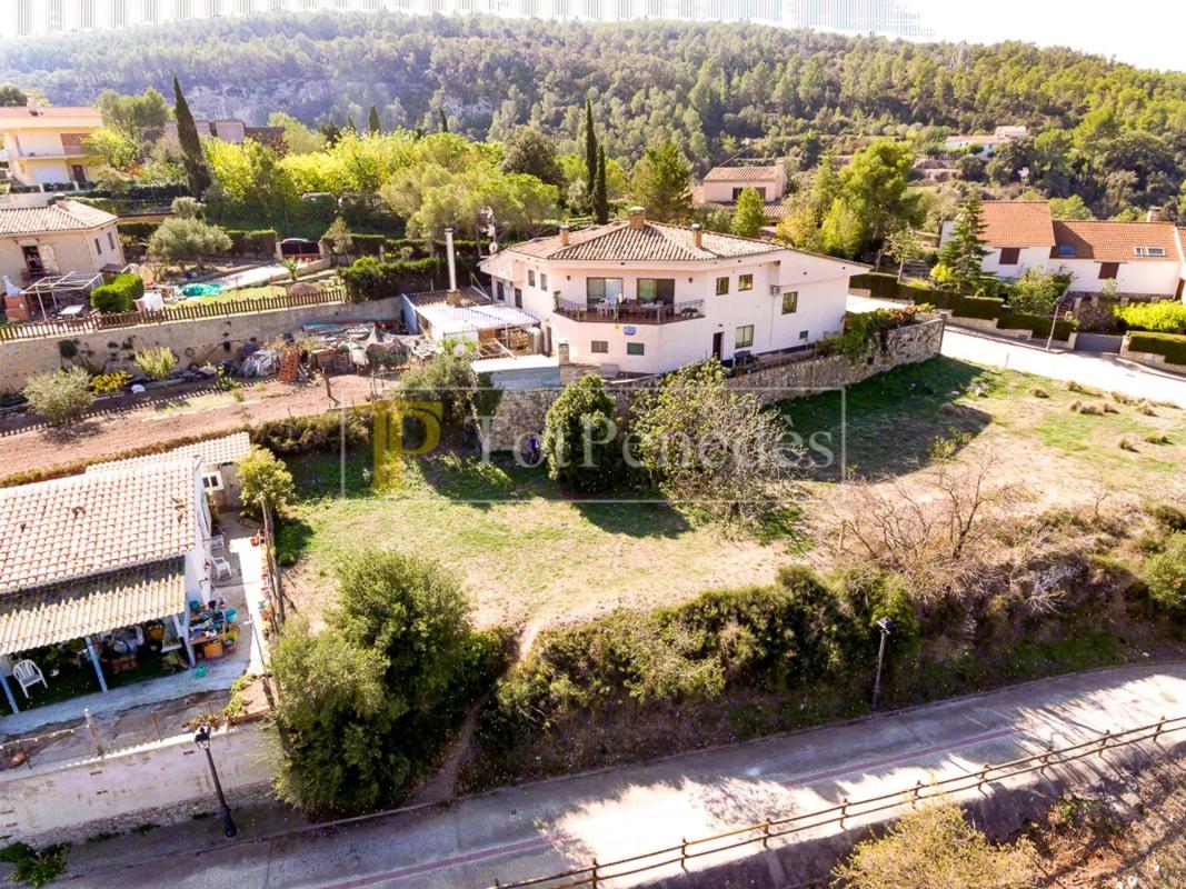 Terreno en venta en Sant Martí Sarroca, Barcelona photo 3