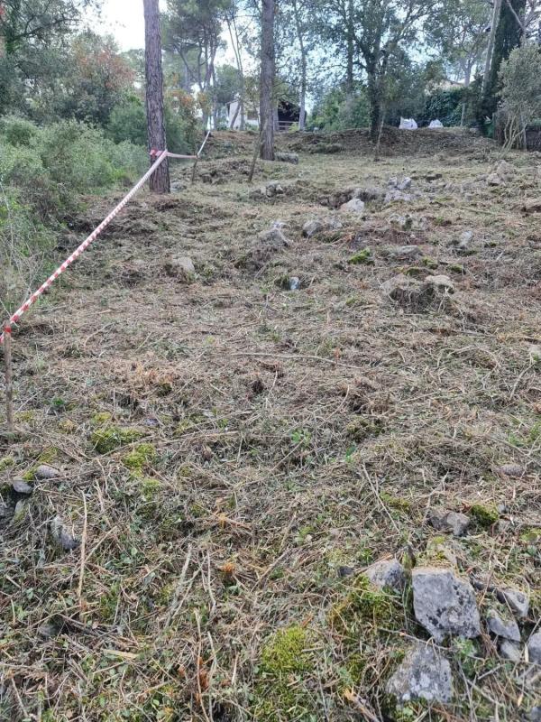 Участок земли на продажу в Медйона, Барселона photo 1