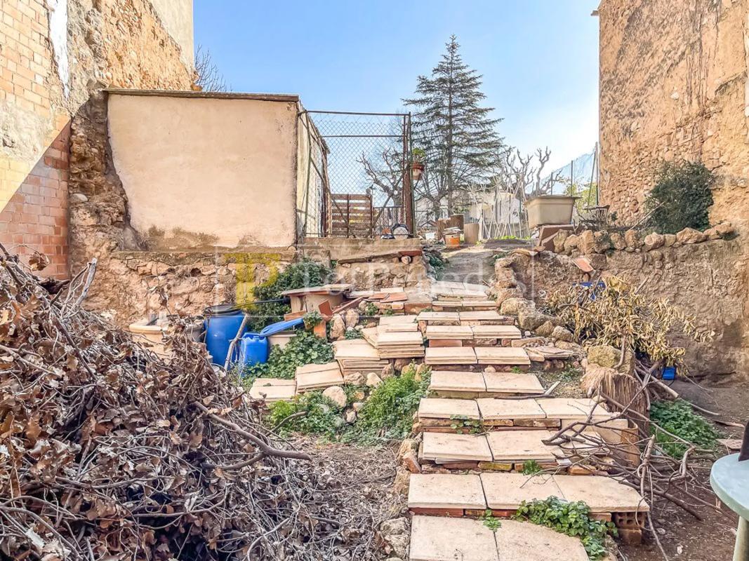 Land for sale in Saint Quincy de Mediona, Barcelona photo 2