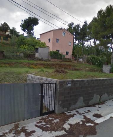 Terreno en Carrer Noguera, 21 photo 2