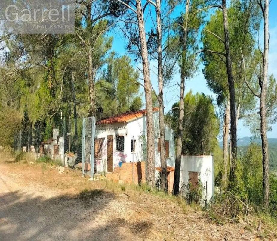 Участок земли на продажу в Медйона, Барселона photo 4