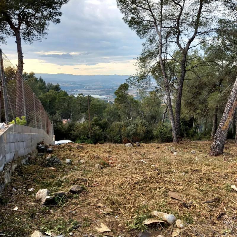 Terreno en venta en Gelida, Barcelona photo 1