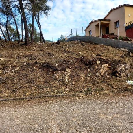 Terreno en Urbanització Martivell Polígon 2, 1081 thumbnail 1