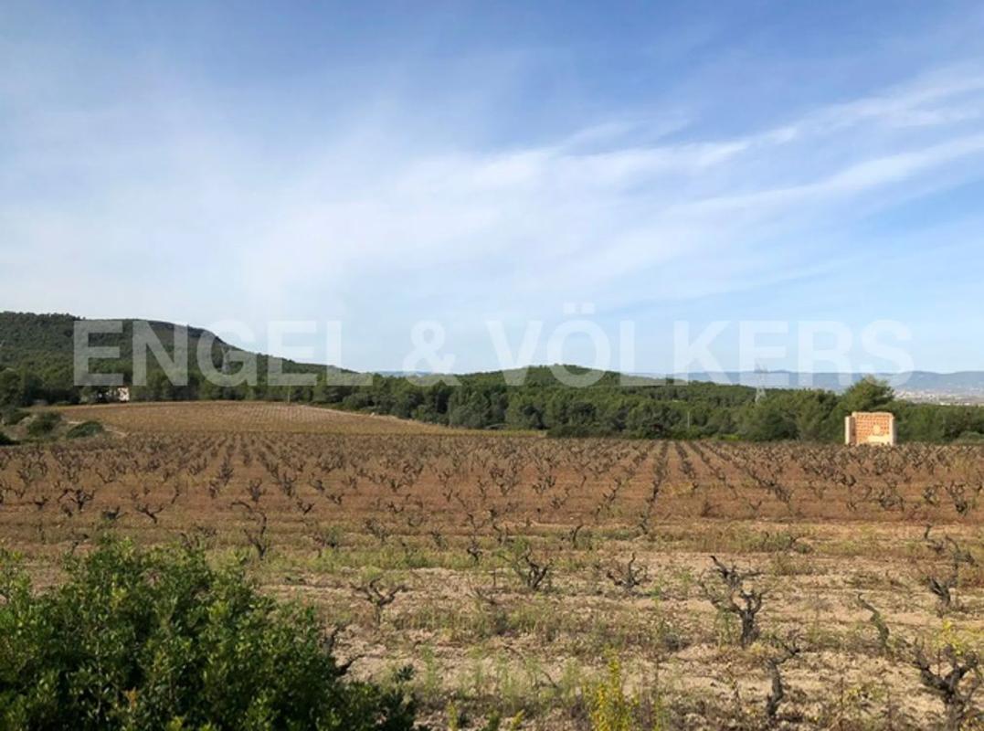 Terreno en venta en Avinyonet del Penedès, Barcelona photo 3