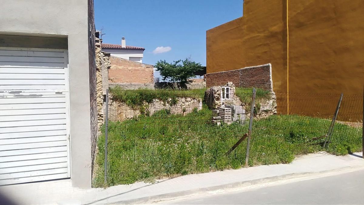 Участок земли на продажу в Лес Кабаньес, Барселона photo 2