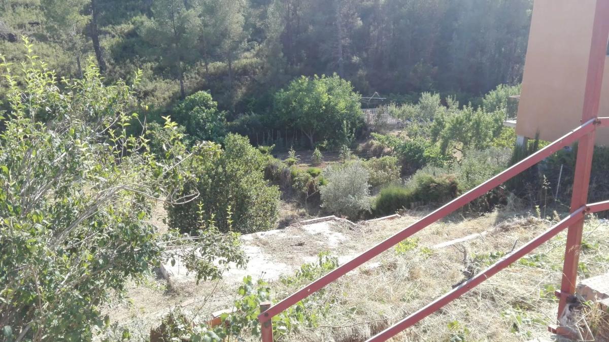 Terreno en venta en Torrelles de Foix, Barcelona photo 2
