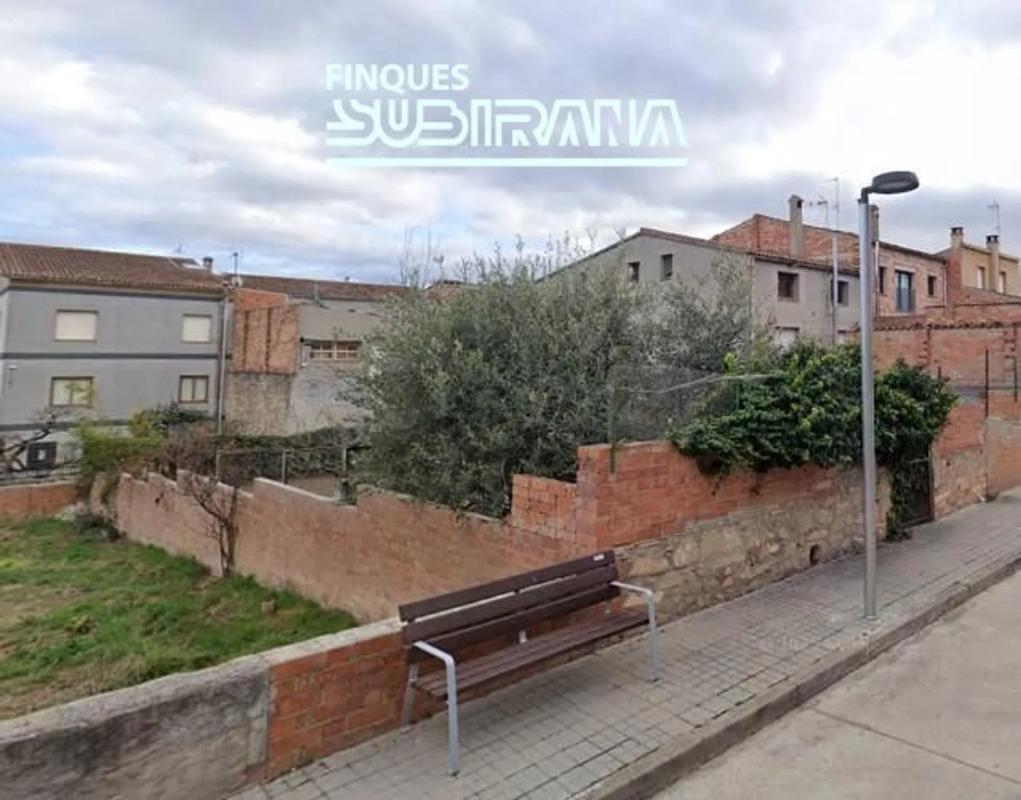 Terreno en venta en Sant Martí de Tous, Barcelona photo 1