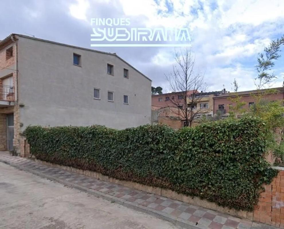 Terreno en venta en Sant Martí de Tous, Barcelona photo 3