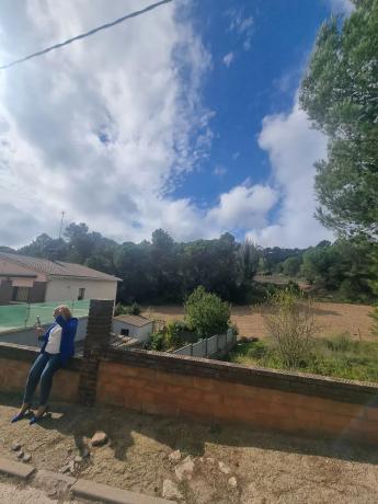Terreno en calle de Martorell photo