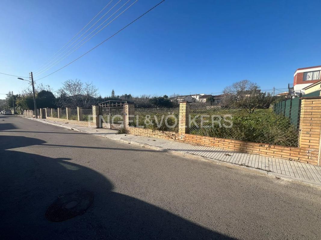 Участок земли на продажу в Маскефа, Барселона photo 3