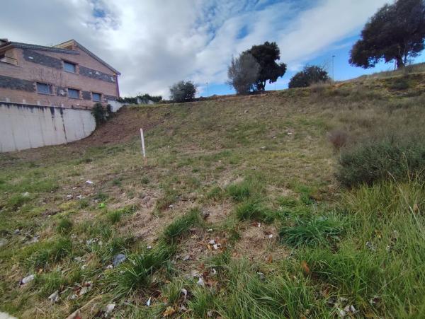 Terreno en calle de l'Ermita de la Tossa thumbnail 2