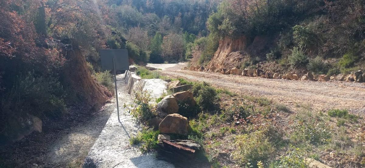 Terreno en venta en Castellfollit de Riubregós, Barcelona photo 3