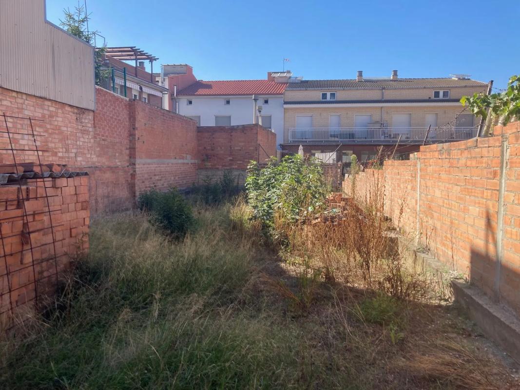 Terreno en venta en Vilanova del Camí, Barcelona photo 3