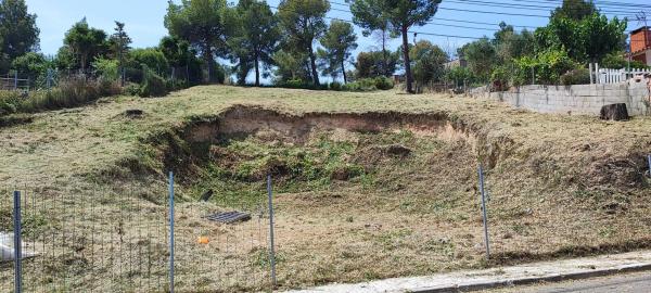 Terreno en calle Mirador de Montserrat, 22 photo 1