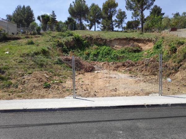Terreno en calle Mirador de Montserrat, 22 photo 3
