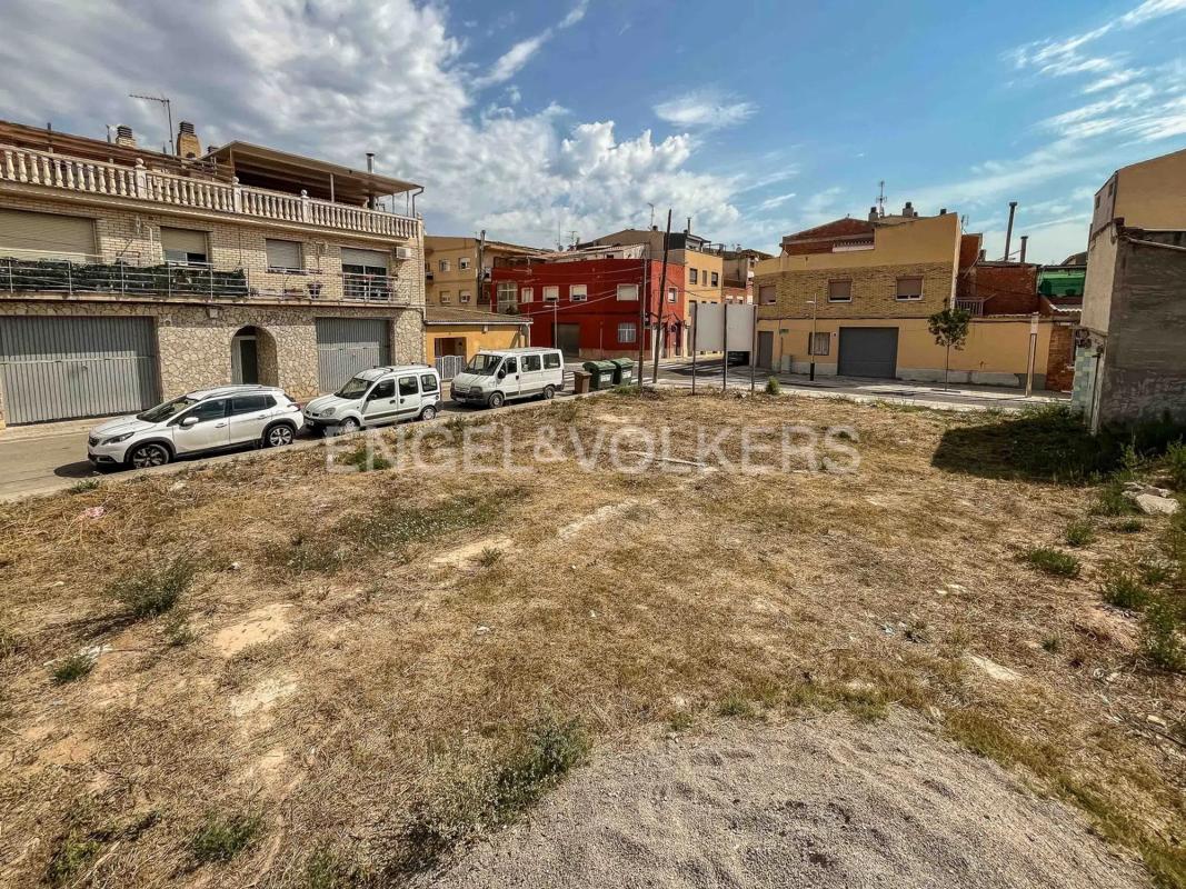 Terreno en venta en Vilanova del Camí, Barcelona photo 2