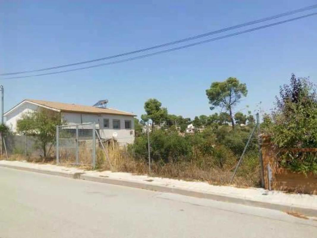 Terreno en venta en La Torre de Claramunt, Barcelona photo 3