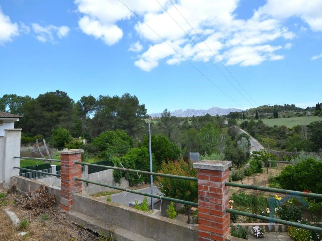 Terreno en venta en Masquefa, Barcelona photo 1