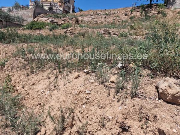 Terreno en calle Anglès photo 3