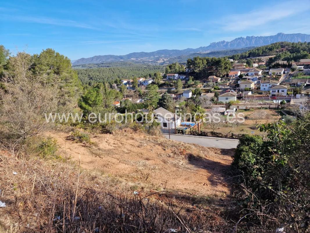 Terreno en venta en Cabrera d'Anoia, Barcelona photo 1